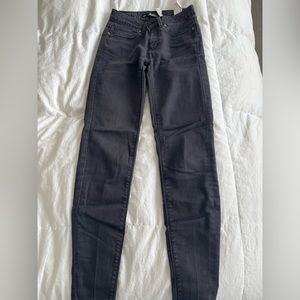 Zara skinny jeans black (Jegging like material)
